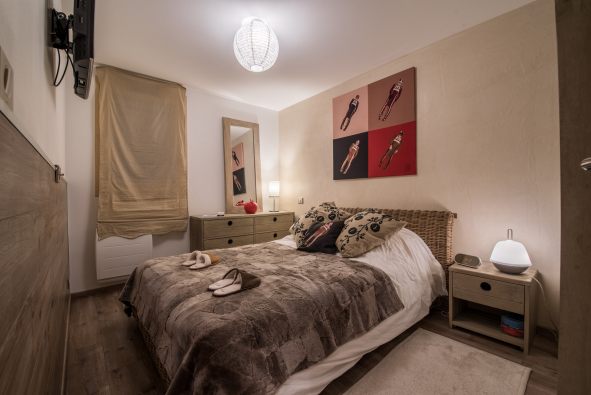 Brimbelles DBLE bedroom